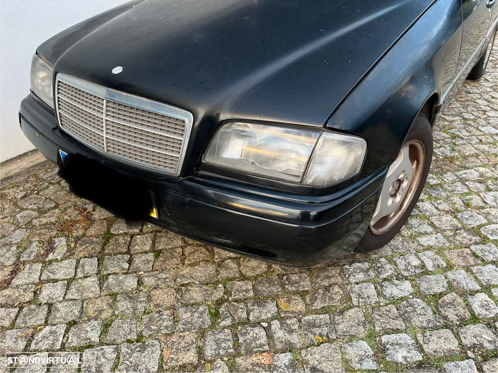 Mercedes-Benz C 220 D Elegance - 2