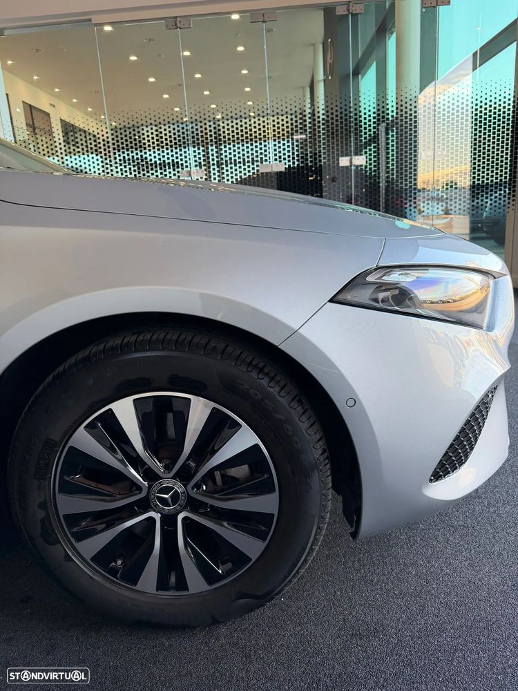 Mercedes-Benz A 200 Standard - 9