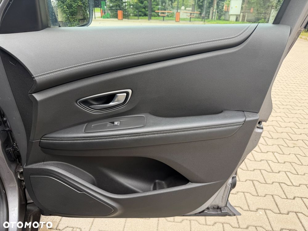 Renault Scenic 1.2 TCe Energy Limited EU6 - 13