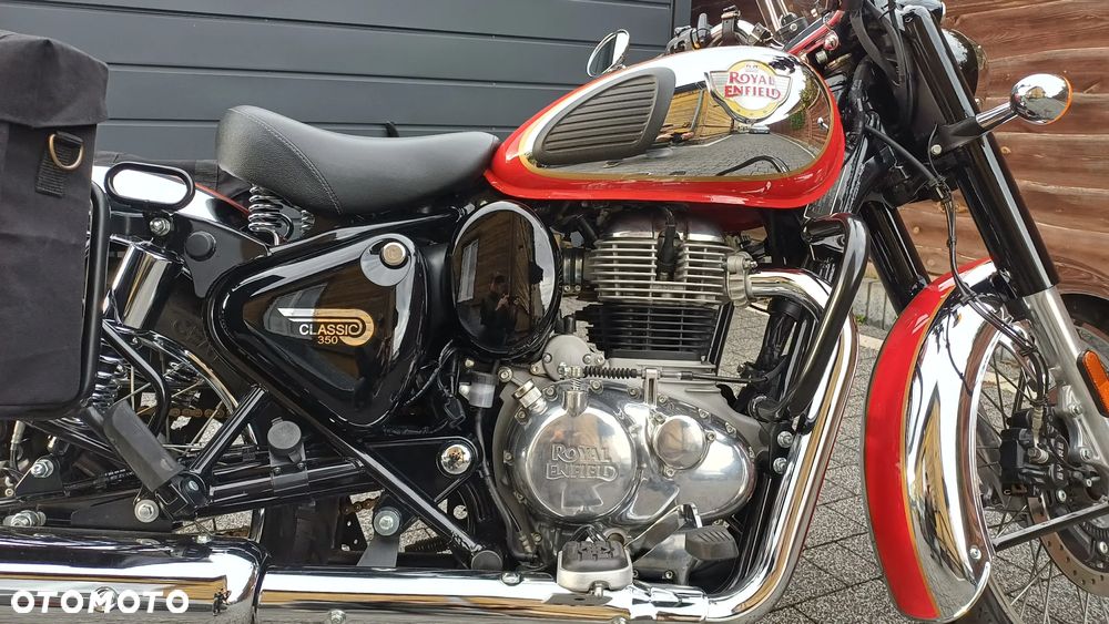 Royal Enfield Classic - 3