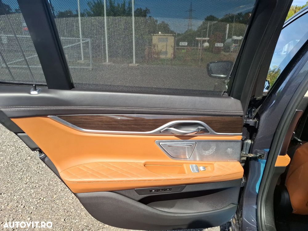 BMW Seria 7 - 19