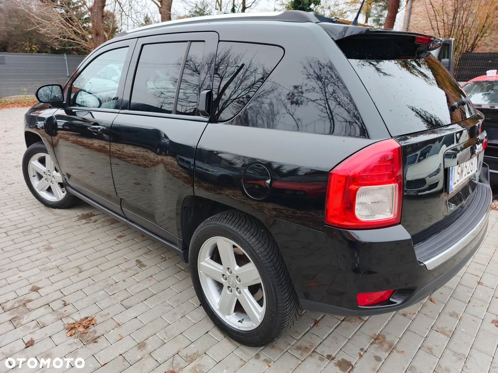 Jeep Compass - 4
