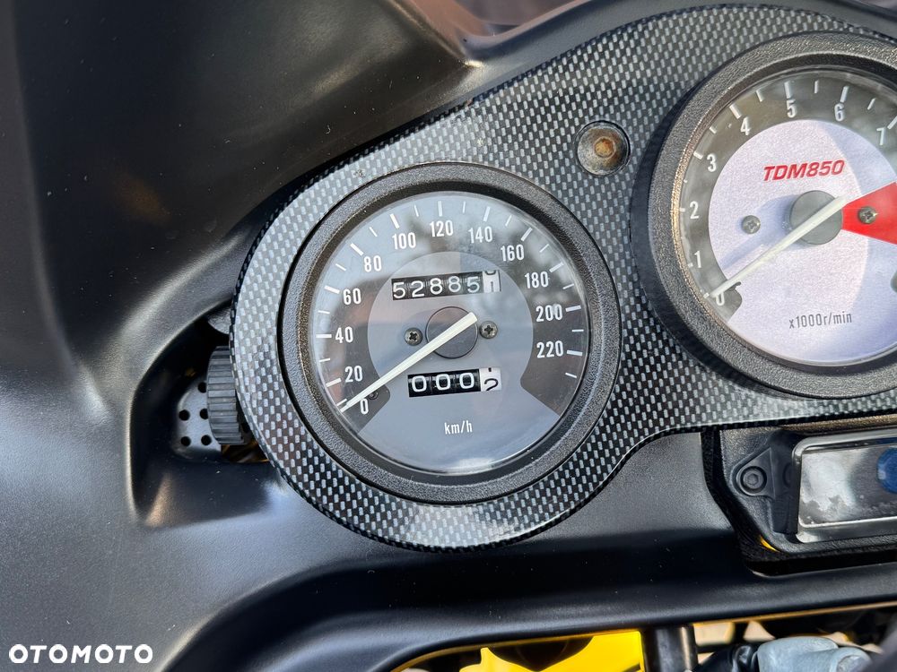 Yamaha TDM - 8