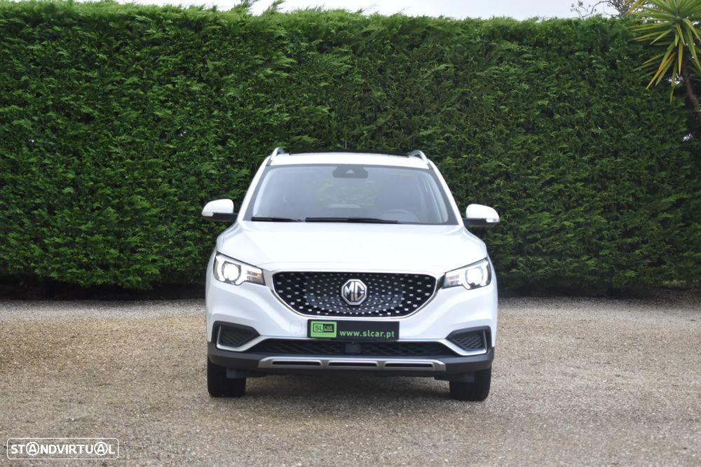 MG ZS EV 44.5 kWh Luxury - 27