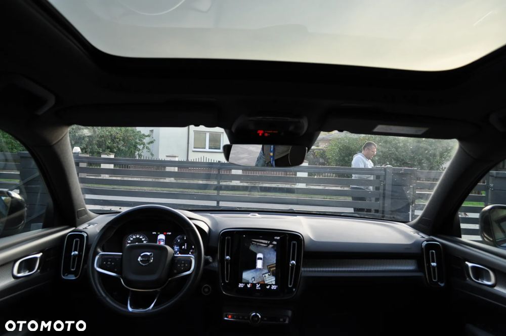 Volvo XC 40 D3 R-Design - 29