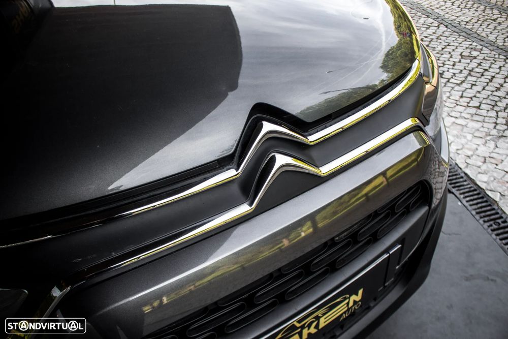 Citroën C3 1.2 PureTech Shine - 6