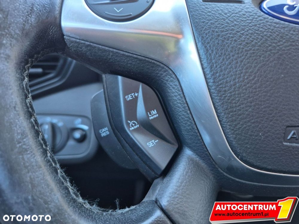 Ford Kuga - 20