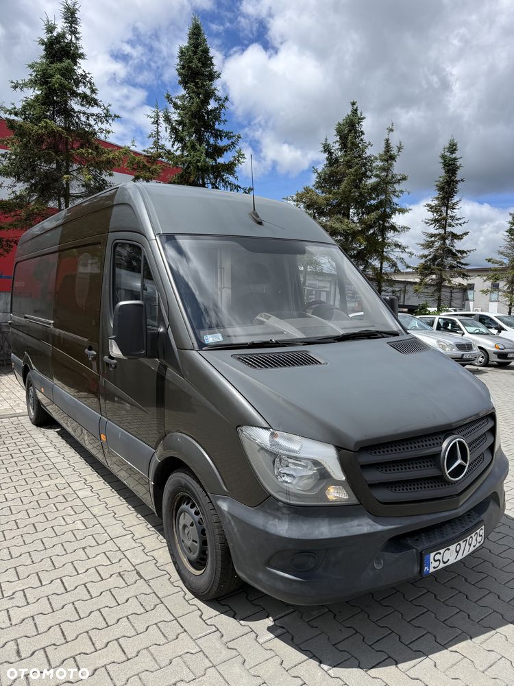 Mercedes-Benz Sprinter - 1