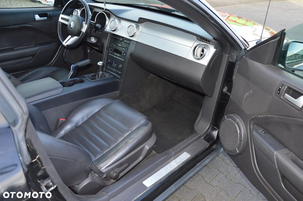 Ford Mustang 4.6 V8 Mach 1 - 13