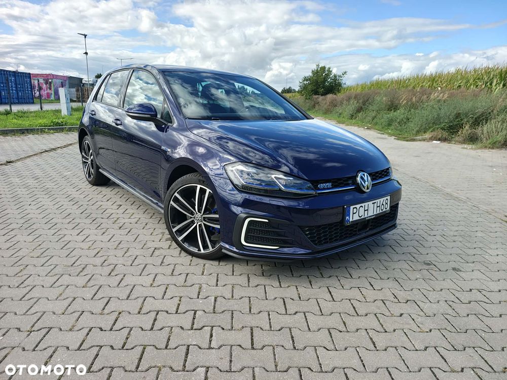 Volkswagen Golf 1.4 TSI Plug-In-Hybrid GTE - 2