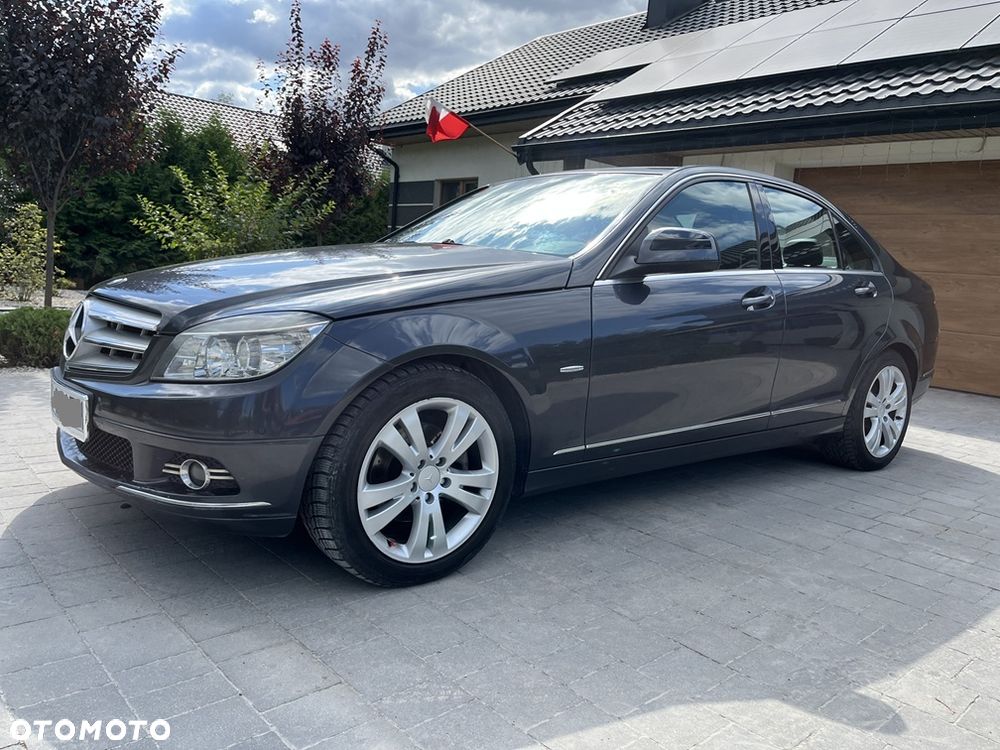 Mercedes-Benz Klasa C 220 CDI DPF Automatik Avantgarde - 11
