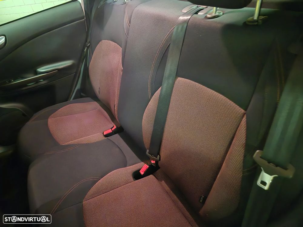 Alfa Romeo Giulietta 1.6 JTDm Impression - 23