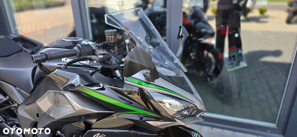 Kawasaki Ninja 1000 SX - 16