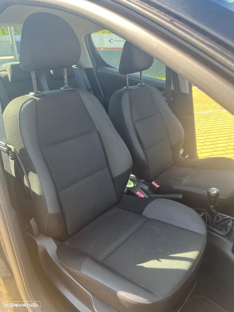 Peugeot 207 1.4 16V Active - 8