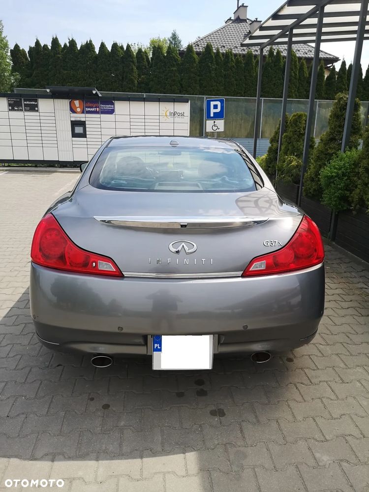 Infiniti G G37 - 7