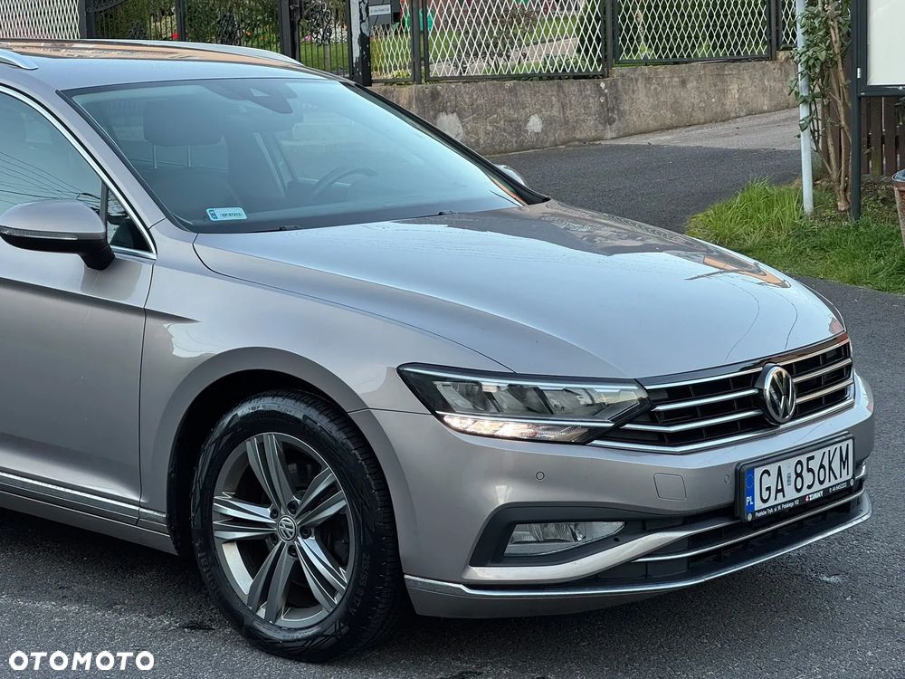 Volkswagen Passat 2.0 TSI Elegance DSG - 19