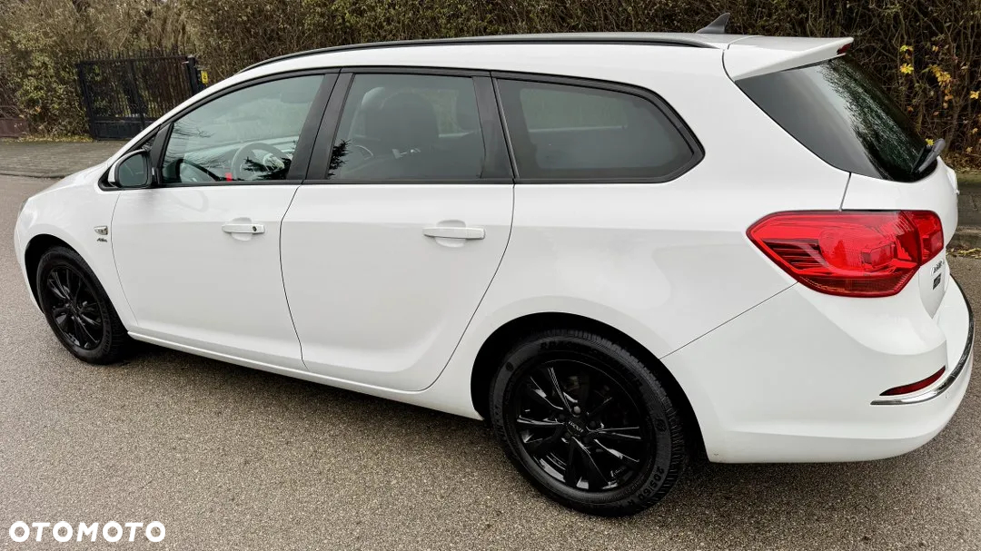 Opel Astra 1.4 Turbo Sports Tourer Innovation - 8