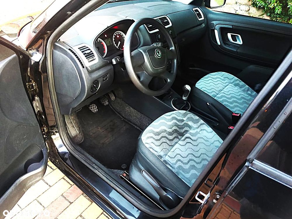 Skoda Fabia 1.2 HTP COOL EDITION - 16