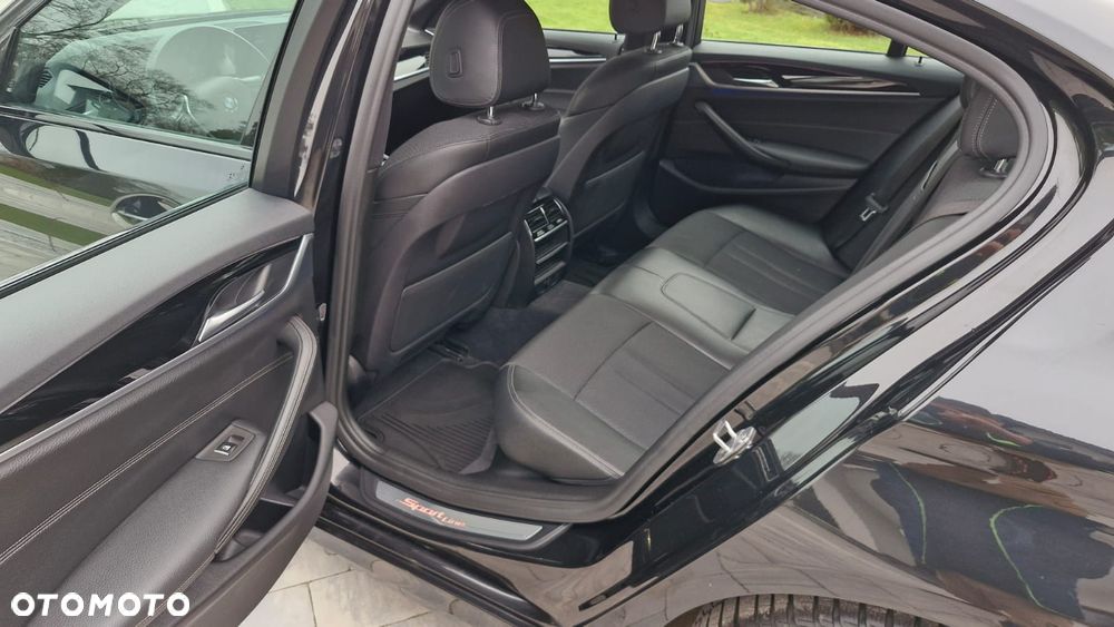 BMW Seria 5 520d - 17