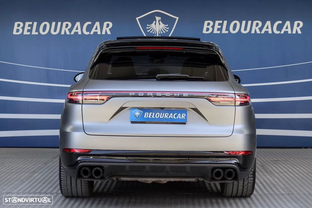 Porsche Cayenne Turbo S E-Hybrid — photo 5