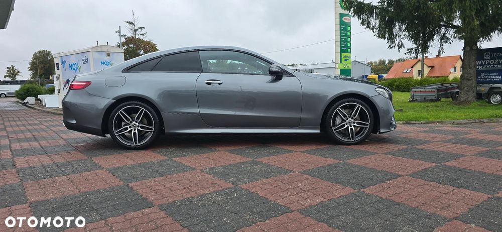 Mercedes-Benz Klasa E 220 d Coupe 4-Matic 9G-TRONIC - 1