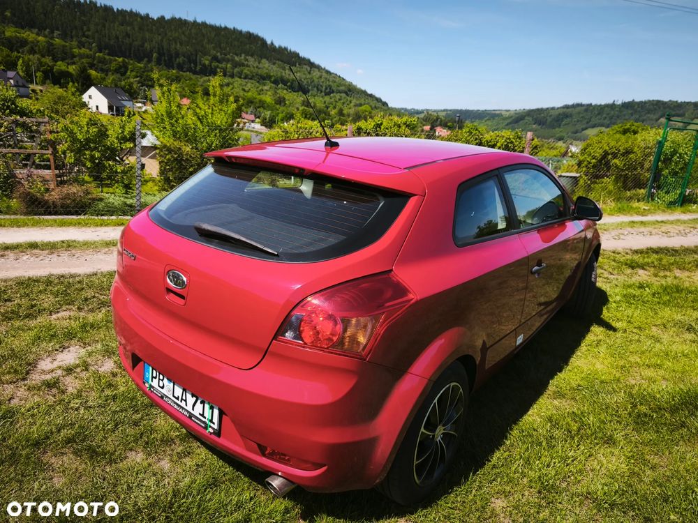 Kia ProCeed - 3