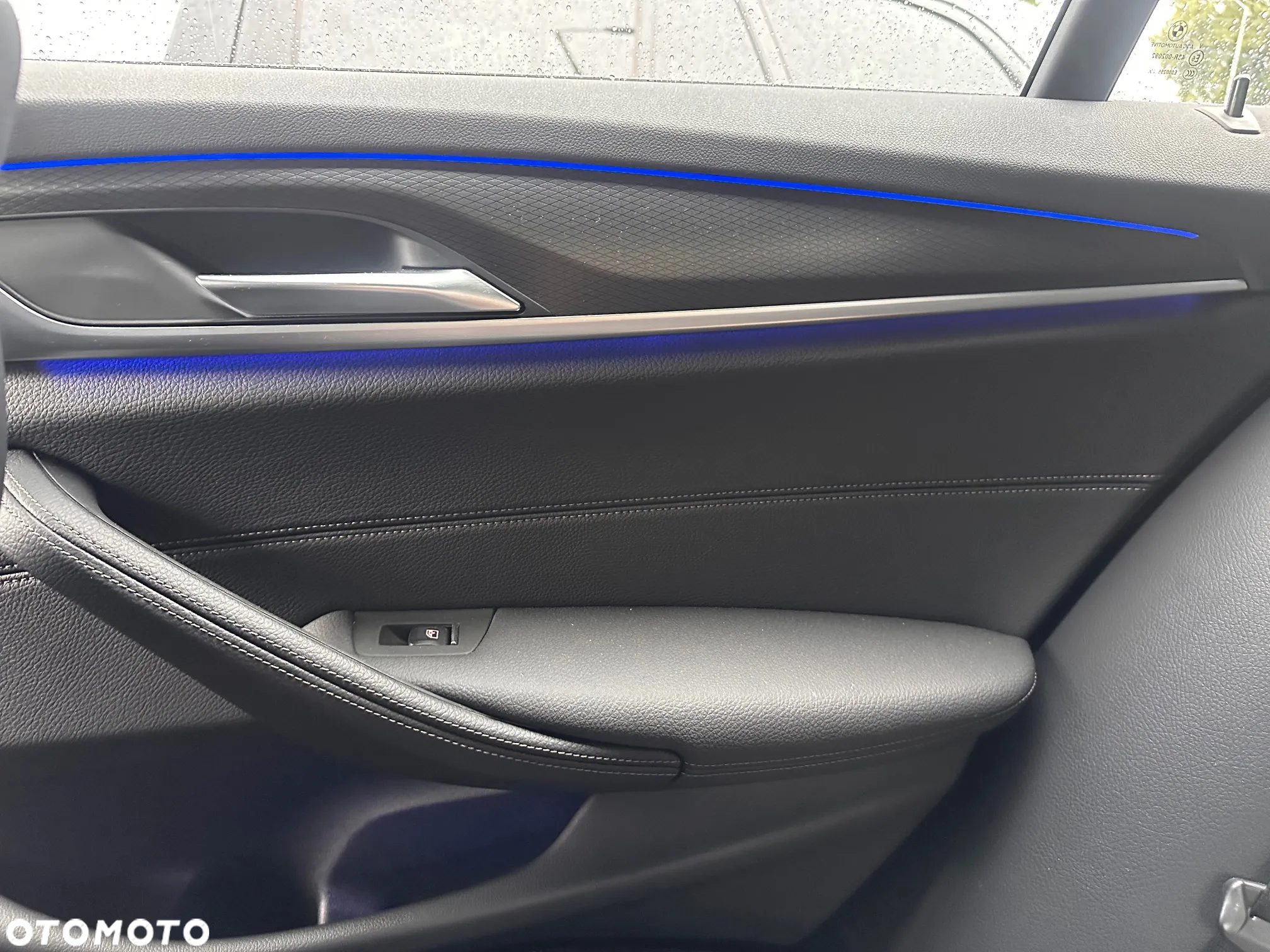 BMW Seria 5 520d xDrive Touring M Sport Edition - 37