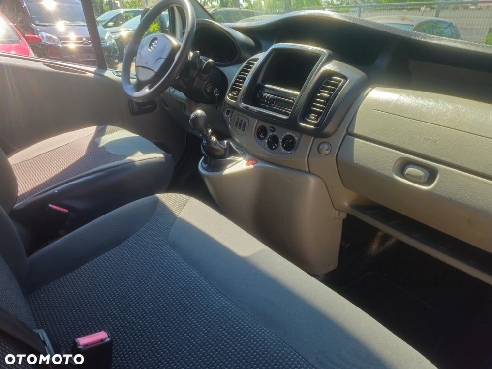 Opel VIVARO - 34