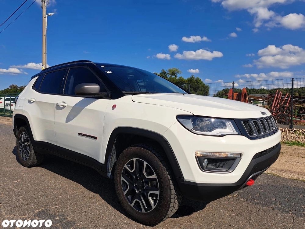 Jeep Compass - 4