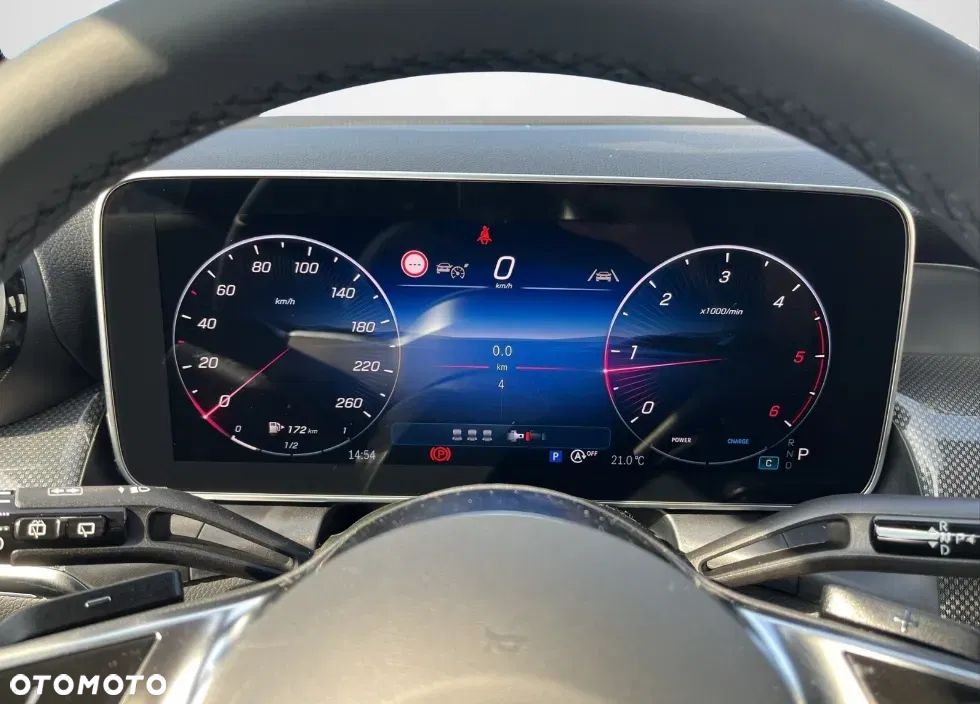 Mercedes-Benz GLC 200 4Matic 9G-TRONIC Avantgarde Advanced - 13