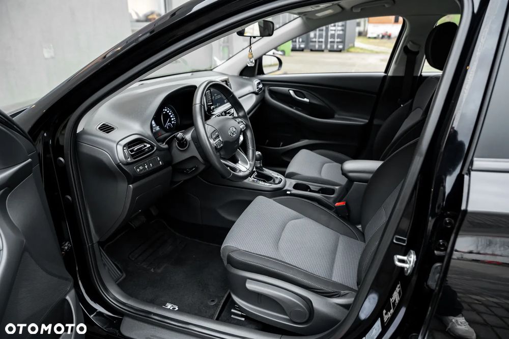 Hyundai i30 1.5 T-GDI 48V Premium DCT - 19