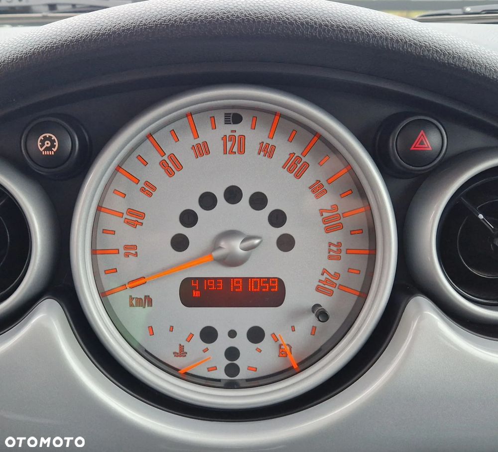 MINI Cooper chili - 14