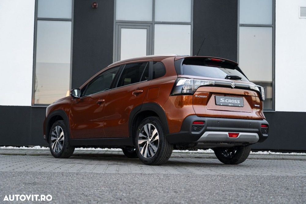 Suzuki S-Cross - 4