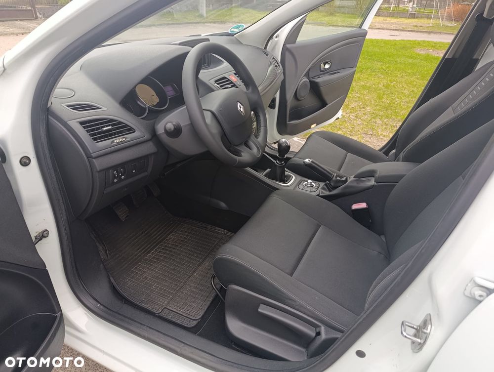 Renault Megane dCi 130 FAP Expression - 10