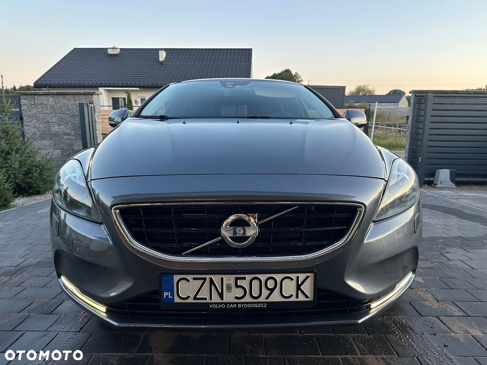 Volvo V40 D2 Momentum - 3