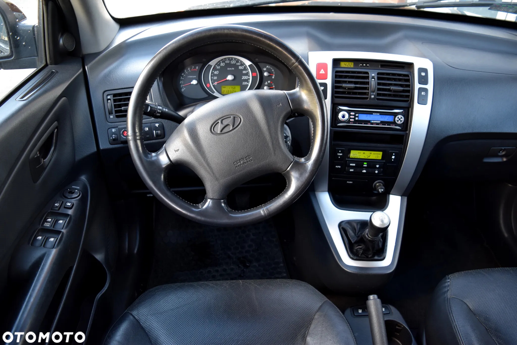 Hyundai Tucson 2.0 Comfort 2WD - 5
