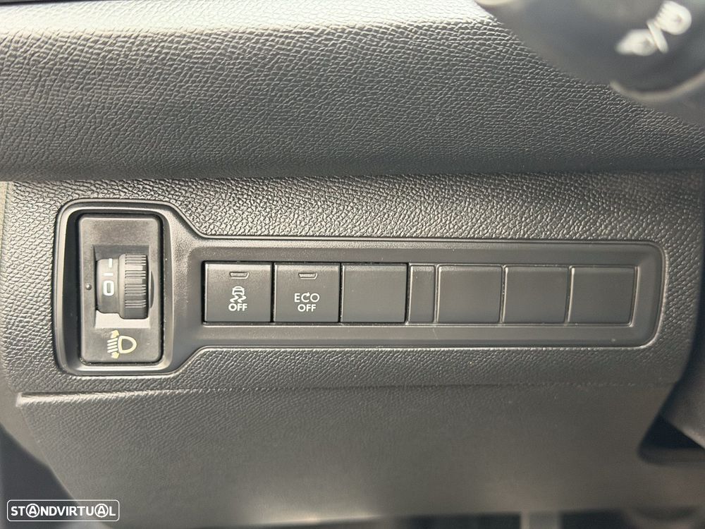 Peugeot 308 SW 1.6 BlueHDi Style - 29