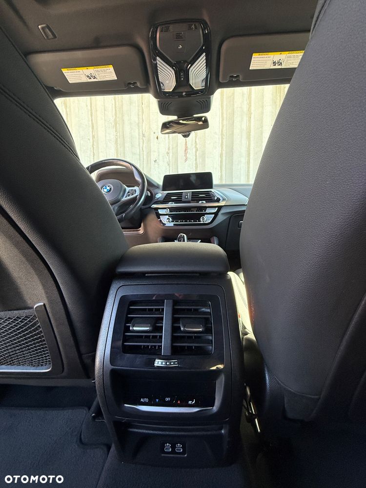 BMW X4 xM40i - 16