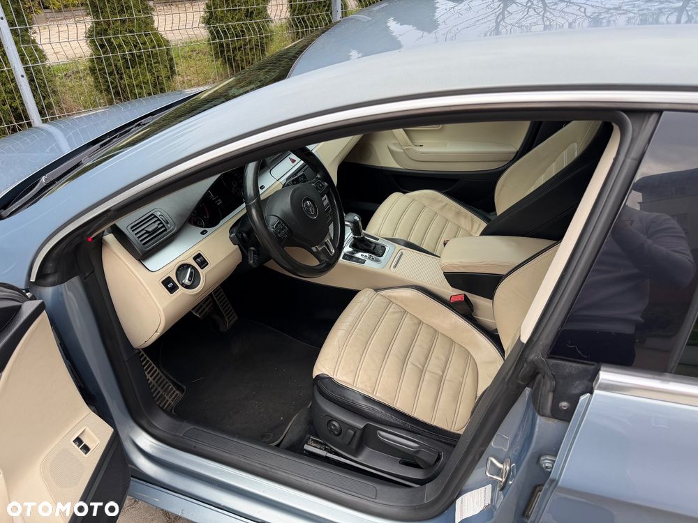 Volkswagen Passat CC 2.0 TDI DSG - 11