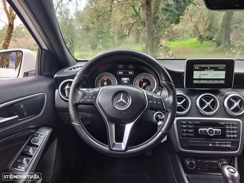 Mercedes-Benz A 180 CDI (BlueEFFICIENCY) Urban - 15