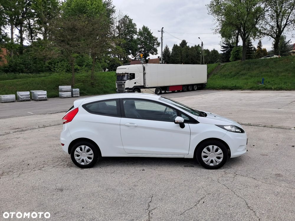 Ford Fiesta - 5
