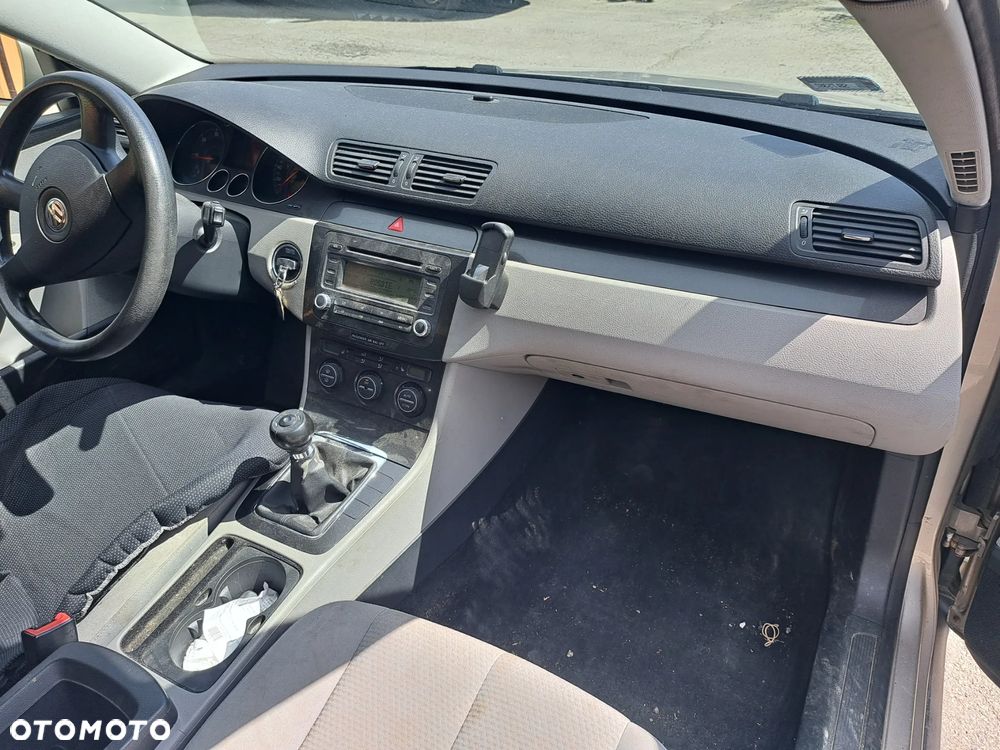 Volkswagen Passat B6 przód komletny maska zderzak błotnik lampa pas przedni chłodnice belka - 2
