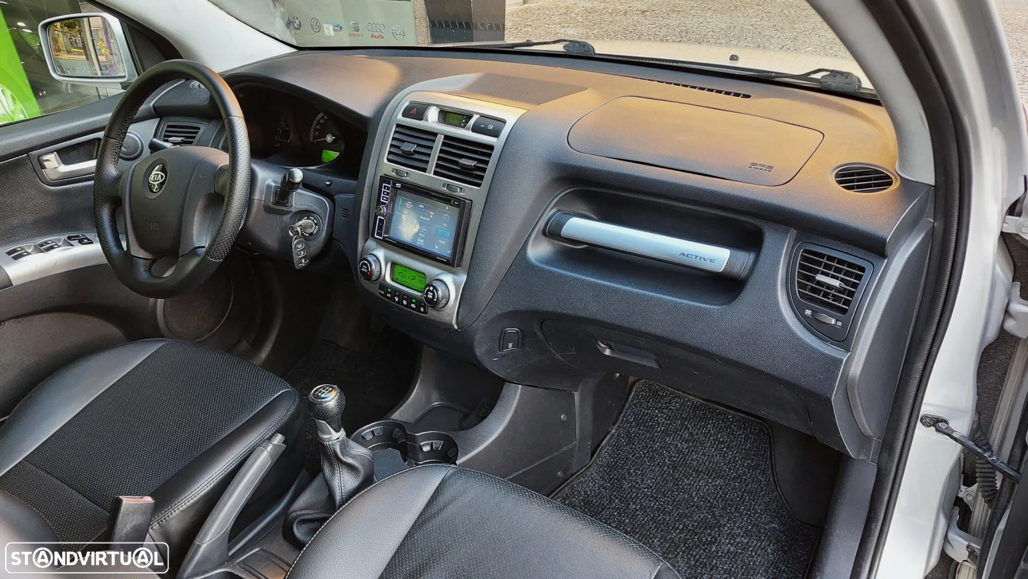 Kia Sportage 2.0 CRDI EX 4WD - 10