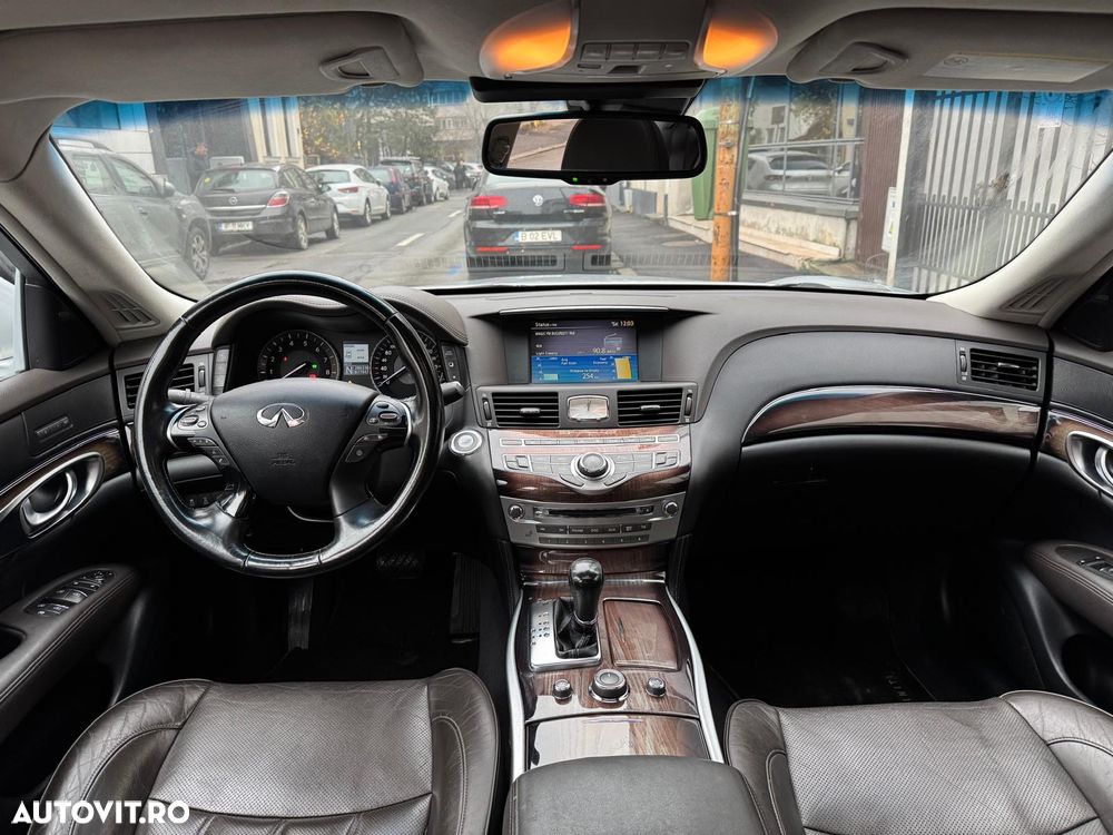 Infiniti M35 M35h GT Premium - 11