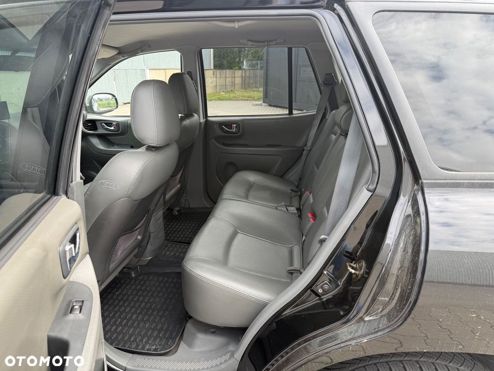 Hyundai Santa Fe 2.4 GLS 2WD - 8
