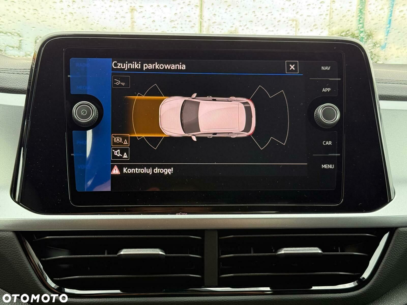 Volkswagen T-Roc 1.5 TSI Life Plus - 22