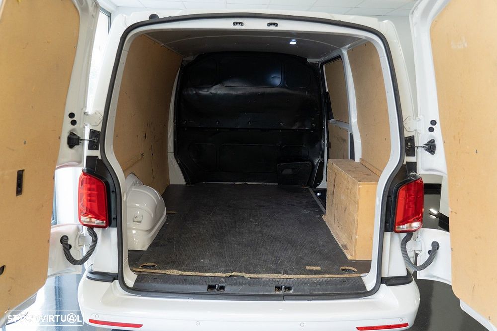 VW Transporter 2.0 TDI Extra AC - 14