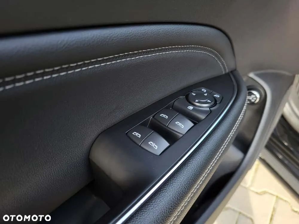 Opel Insignia 2.0 CDTI Executive S&S - 22