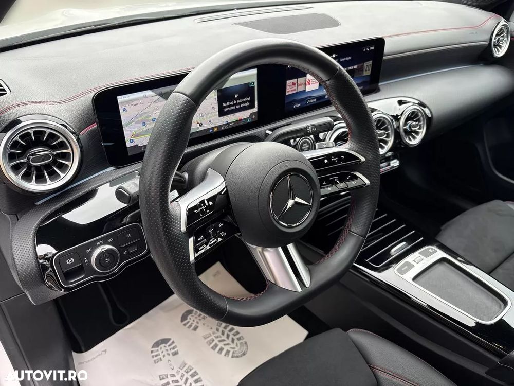 Mercedes-Benz CLA 200 4MATIC Coupe - 10
