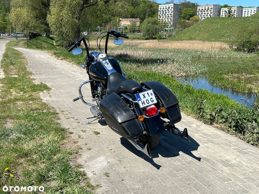 Harley-Davidson Touring Road King - 13